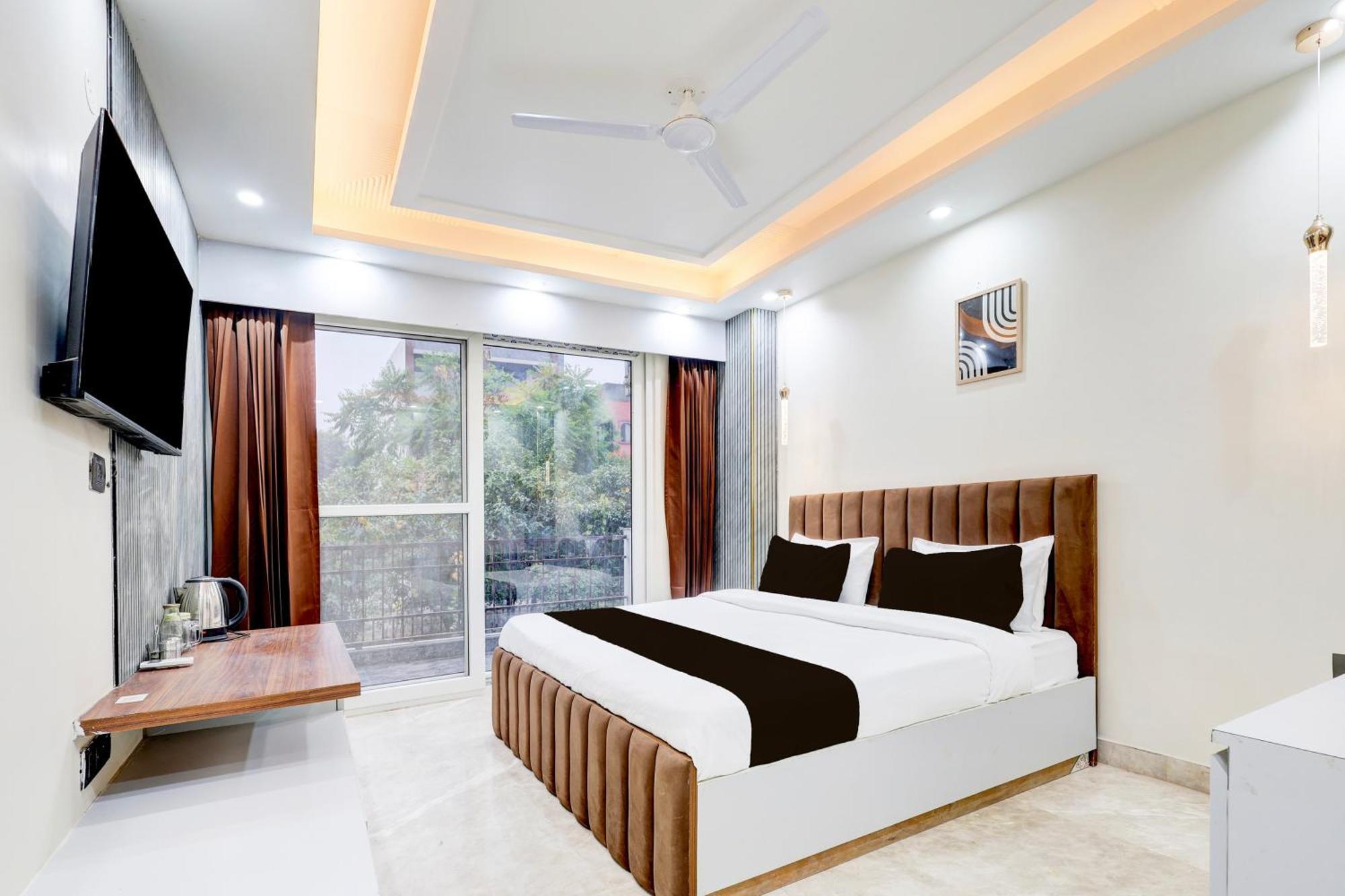 Super Hotel O Sector 43 Gurgaon Exteriör bild
